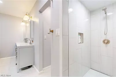 125 Teresa Drive, Steubenville, OH 43953 - Photo 17