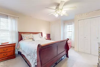 125 Teresa Drive, Steubenville, OH 43953 - Photo 15