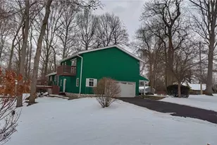 1079 Carol Ln, Tallmadge, OH 44278 - Photo 5