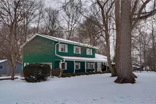 1079 Carol Ln, Tallmadge, OH 44278 - Photo 3