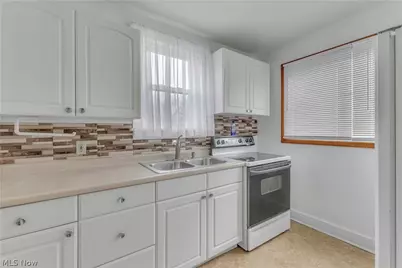425 Frazier Avenue, Akron, OH 44305 - Photo 11