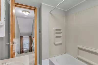 425 Frazier Avenue, Akron, OH 44305 - Photo 21