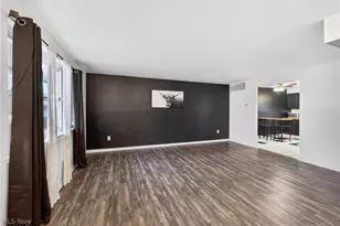 1597 Lee Terrace Dr, Wickliffe, OH 44092 - Photo 17