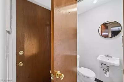 1597 Lee Terrace Drive #F11, Wickliffe, OH 44092 - Photo 23