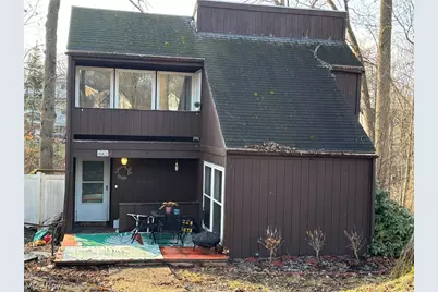 942 Caddo Avenue, Akron, OH 44305 - Photo 1