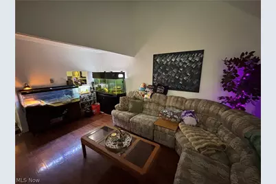 942 Caddo Avenue, Akron, OH 44305 - Photo 7