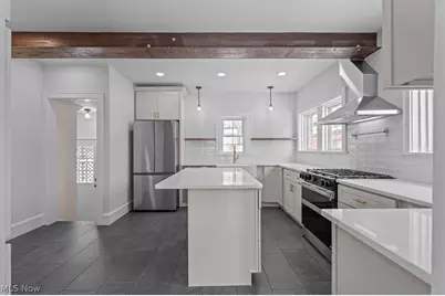 2176 Edgerton Road, University Heights, OH 44118 - Photo 9