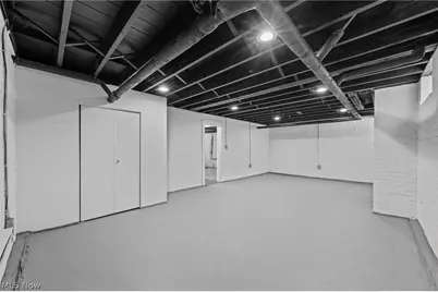 2176 Edgerton Road, University Heights, OH 44118 - Photo 39