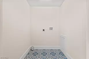 2176 Edgerton Rd, University Heights, OH 44118 - Photo 29