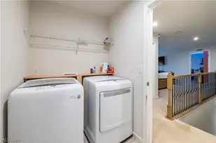 165 Lakeland Way, Aurora, OH 44202 - Photo 33