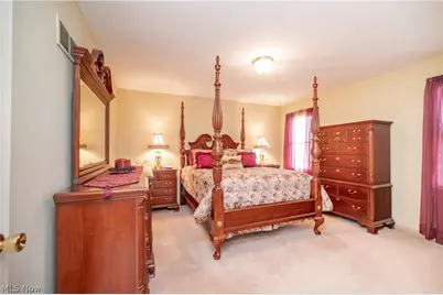 6581 Country Ridge Drive, Austintown, OH 44515 - Photo 27