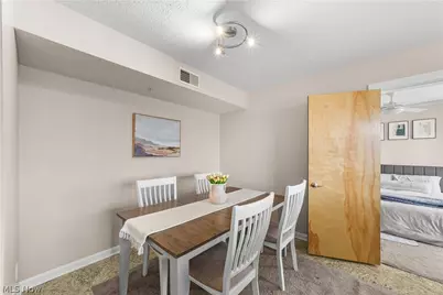 2222 Detroit Avenue #906, Loveland, OH 44113 - Photo 15