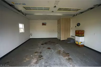 1325 County Line Rd, Hopewell, OH 43760 - Photo 25