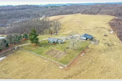 1325 County Line Rd, Hopewell, OH 43760 - Photo 39