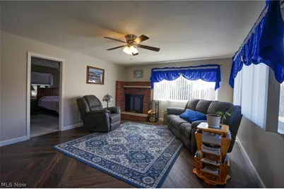 1325 County Line Rd, Hopewell, OH 43760 - Photo 11