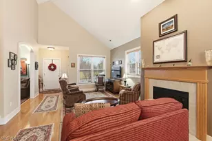 3722 Coral Pl, Cleveland Heights, OH 44118 - Photo 5