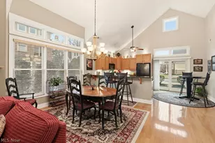 3722 Coral Pl, Cleveland Heights, OH 44118 - Photo 7