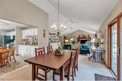 4623 Queen Anne Avenue, Lorain, OH 44052 - Photo 9