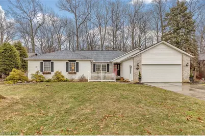 4623 Queen Anne Avenue, Lorain, OH 44052 - Photo 1