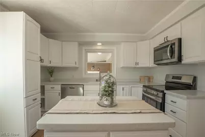 453 Wood Avenue, Newcomerstown, OH 43832 - Photo 9