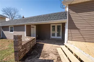 453 Wood Ave, Newcomerstown, OH 43832 - Photo 25