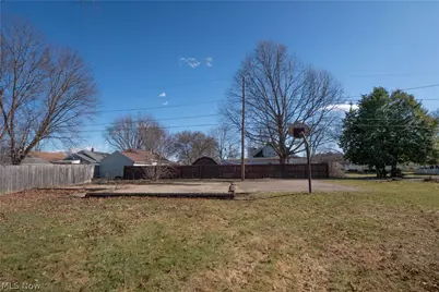 453 Wood Avenue, Newcomerstown, OH 43832 - Photo 29