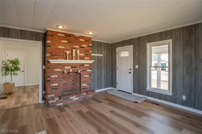 453 Wood Avenue, Newcomerstown, OH 43832 - Photo 3