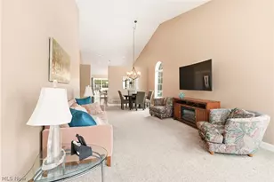 2551 Edgebrook Crossing, Twinsburg, OH 44087 - Photo 5