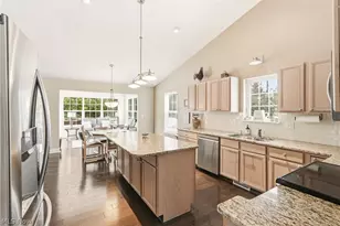 2551 Edgebrook Crossing, Twinsburg, OH 44087 - Photo 7