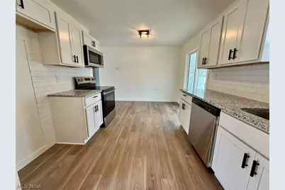 2235 Crehore Street, Lorain, OH 44052 - Photo 5
