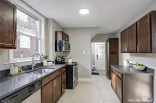 561 Melrose St, Akron, OH 44305 - Photo 13