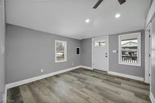 491 E 39th St, Lorain, OH 44055 - Photo 7