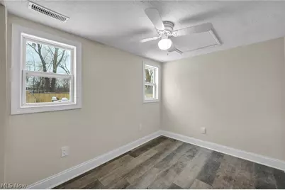 491 E 39th Street, Lorain, OH 44055 - Photo 25