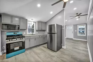 491 E 39th St, Lorain, OH 44055 - Photo 13