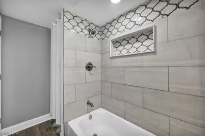 491 E 39th Street, Lorain, OH 44055 - Photo 33