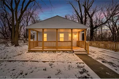 491 E 39th Street, Lorain, OH 44055 - Photo 1