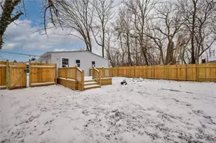 491 E 39th St, Lorain, OH 44055 - Photo 37