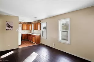 660 Hollibaugh Ave, Akron, OH 44310 - Photo 5