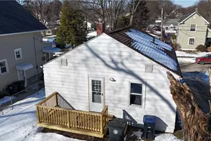 660 Hollibaugh Ave, Akron, OH 44310 - Photo 3