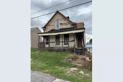 806 Carlisle Street, Martins Ferry, OH 43935 - Photo 1