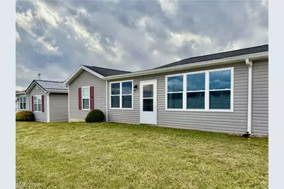 708 Oak Tree Lane, Belpre, OH 45714 - Photo 29