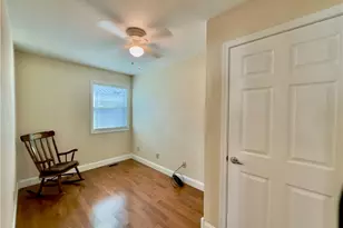 708 Oak Tree Ln, Belpre, OH 45714 - Photo 15