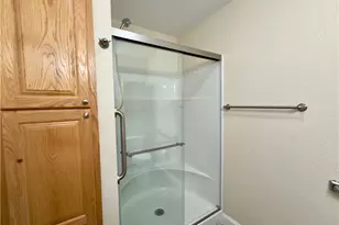 708 Oak Tree Ln, Belpre, OH 45714 - Photo 21