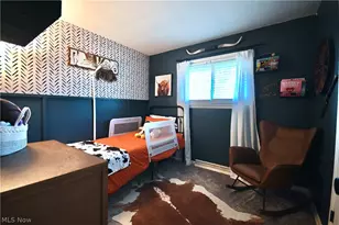 1737 Halbert Dr, Youngstown, OH 44514 - Photo 15