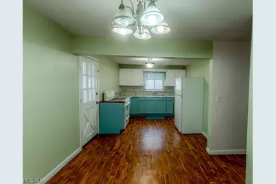 710 21st Street, Vienna, WV 26105 - Photo 5