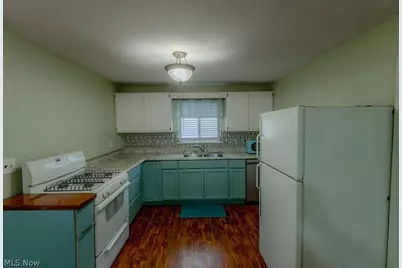 710 21st Street, Vienna, WV 26105 - Photo 7