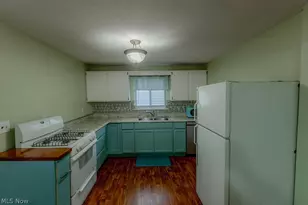 710 21st St, Vienna, WV 26105 - Photo 7