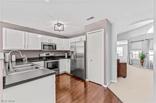 7314 Forest Cove Ln, Northfield, OH 44067 - Photo 13