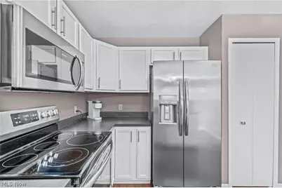 7314 Forest Cove Lane #B, Northfield, OH 44067 - Photo 11