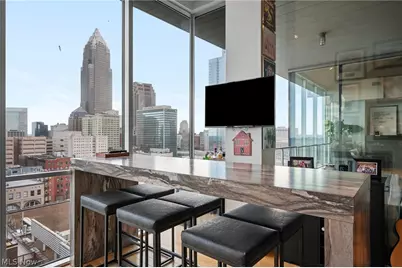 701 W Lakeside Avenue #PH-2A/1302, Loveland, OH 44113 - Photo 13